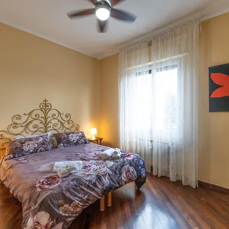 Guittone18 Apartment